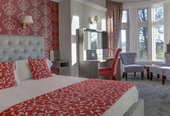 Sure Hotel by Best Western Lockerbie allows 18 year olds to book a room