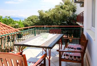 Apartment Ida has Balcony rooms