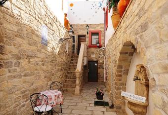 B&B Corte Casole allows 18 year olds to book a room