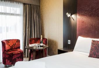 Tonsley Hotel allows 18 year olds to book a room