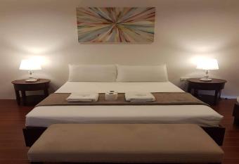 Zosimo s Inn allows 18 year olds to book a room