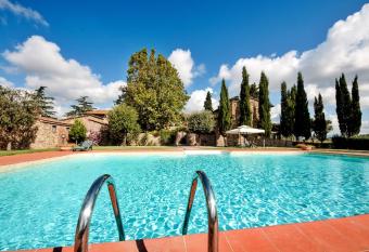 Agriturismo La Fonte Di Vivalda allows 18 year olds to book a room