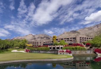 Loews Ventana Canyon Resort has Balcony rooms