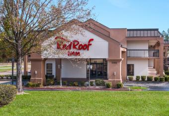 Red Roof Inn Texarkana has Smoking rooms