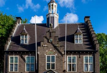 Boutique Hotel het Oude Raadhuis allows 18 year olds to book a room