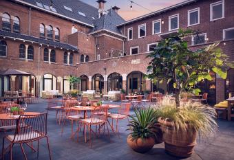 The Anthony Hotel allows 18 year olds to book a room