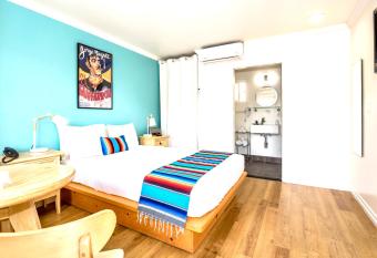 Agave Inn allows 18 year olds to book a room