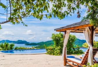 Eco Boutique Hotel Vista Las Islas Reserva Natural has Balcony rooms