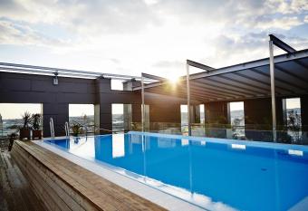 Clarion Hotel Post allows 18 year olds to book a room