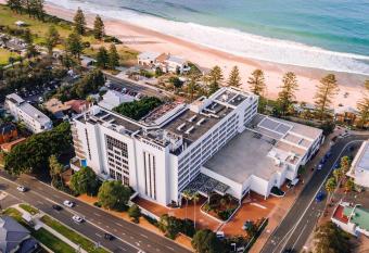 Novotel Wollongong Northbeach has Balcony rooms