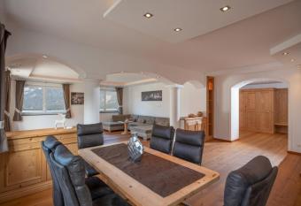 Appartementhaus Tanja has Balcony rooms