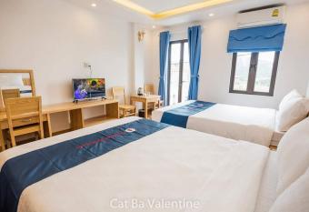 Cat Ba Valentine Hotel has Balcony rooms