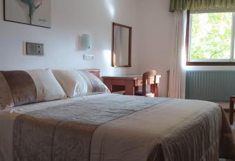 Hostal Palas allows 18 year olds to book a room