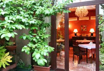 Hotel Sympatia allows 18 year olds to book a room