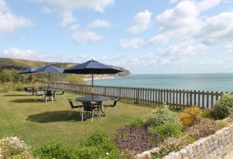 The Pines Hotel has Balcony rooms