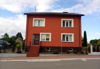 U Wile  skich allows 18 year olds to book a room