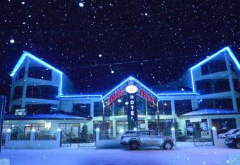 Hotel Villa Palace has Balcony rooms