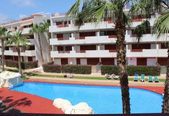 Gwen El Rincon has Balcony rooms