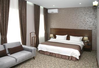 Old Metekhi Hotel has Balcony rooms