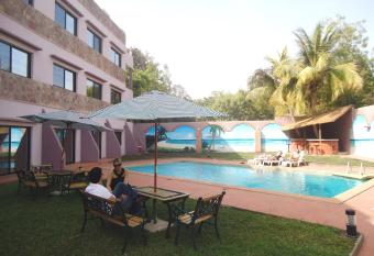 Le Relais de Bamako has Balcony rooms