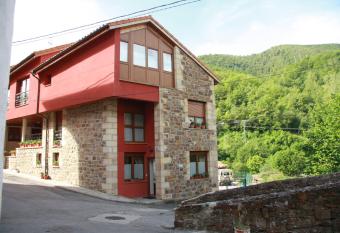 Apartamentos Remo  a 1 has Balcony rooms