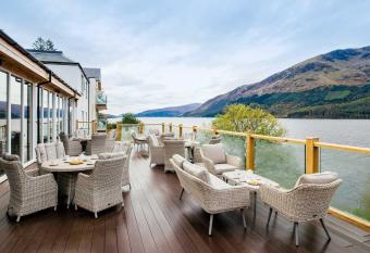 The Whispering Pine Lodge allows 18 year olds to book a room