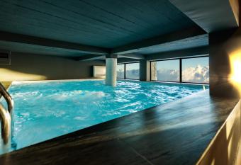 Hotel Carpe Diem Gudauri has Balcony rooms