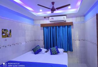 Abirami guest house has Balcony rooms