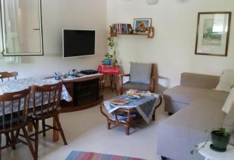 Beit Haner Moshav Dor has Balcony rooms