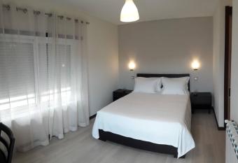 Pousada Tires Guest House has Balcony rooms