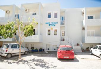 Revekka Rooms has Balcony rooms