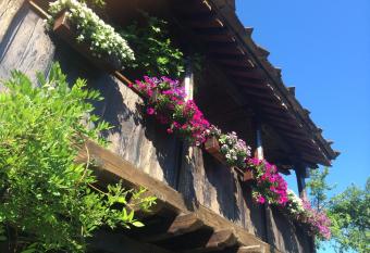 Stefanina Guesthouse has Balcony rooms