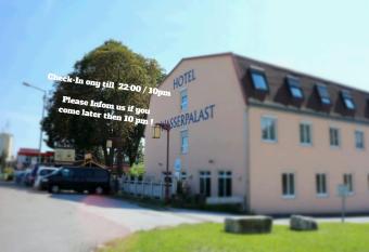 Hotel Wasserpalast has Smoking rooms