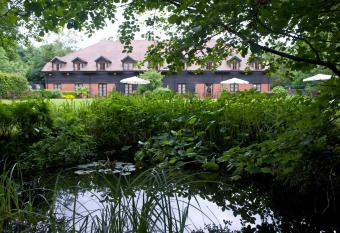 Ellington Lodge at The Concorde has Balcony rooms