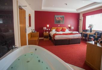 Adelphi Portrush allows 18 year olds to book a room