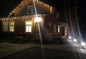 N  mme Apartments has Balcony rooms