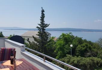 MARIVA21 has Balcony rooms