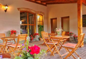 Casa Adam has Balcony rooms