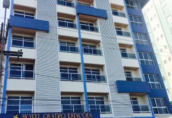 Hotel Quatro Esta    es has Balcony rooms