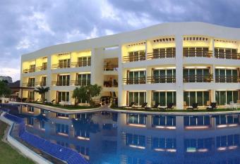 Princess Mayev has Balcony rooms