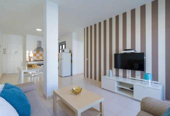 Mahostly Apartamento Comillas PB has Balcony rooms