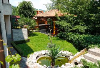 Apartman Marica has Balcony rooms