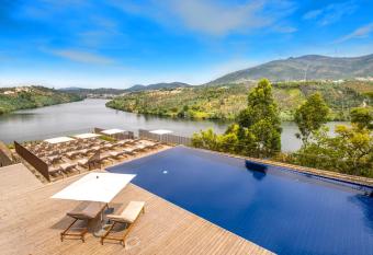 Octant Douro allows 18 year olds to book a room