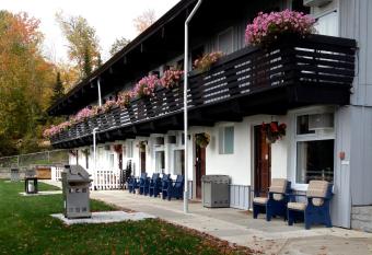 Lakeview Motel allows 18 year olds to book a room