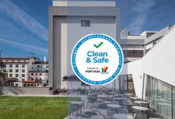 Essence Inn Marianos Hotel allows 18 year olds to book a room