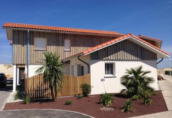 Residence Plage Oceane allows 18 year olds to book a room