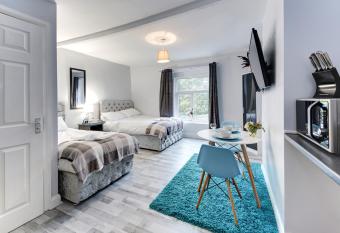 Grey Stone Studio Apartments allows 18 year olds to book a room