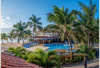 SunBreeze Hotel allows 18 year olds to book a room