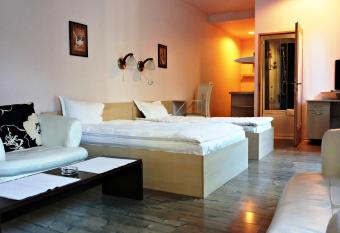 Lucas 10 Apartments allows 18 year olds to book a room