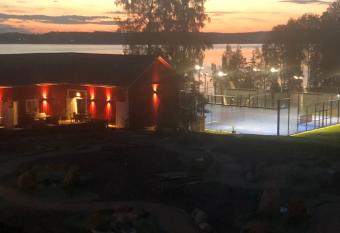 Frykenbadens Camping allows 18 year olds to book a room